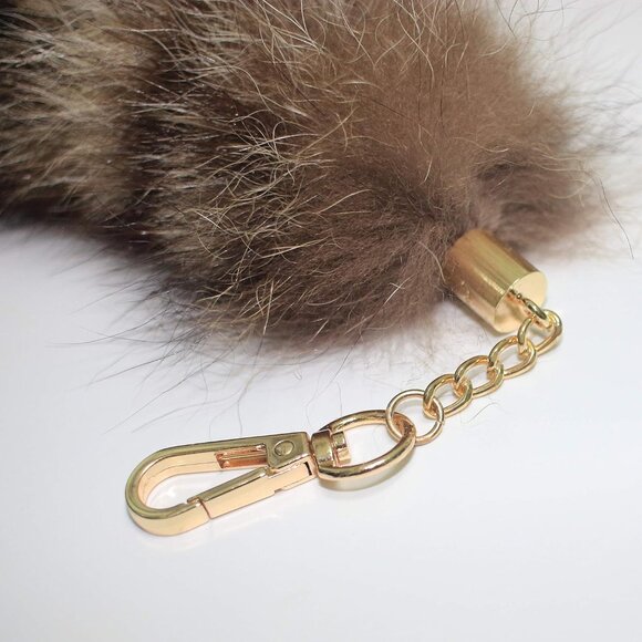 ⚡2 pcs 25cm length Authentic America Raccoon Tail Fur Handbag Chain Ring Hook - Picture 2 of 9